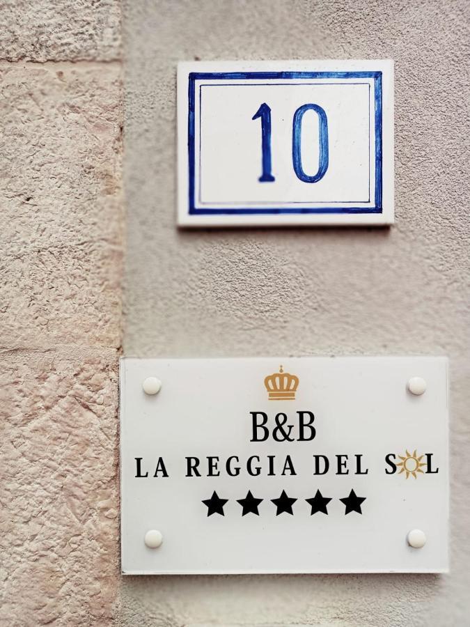 B&B La Reggia Del Sol Trani Exterior photo